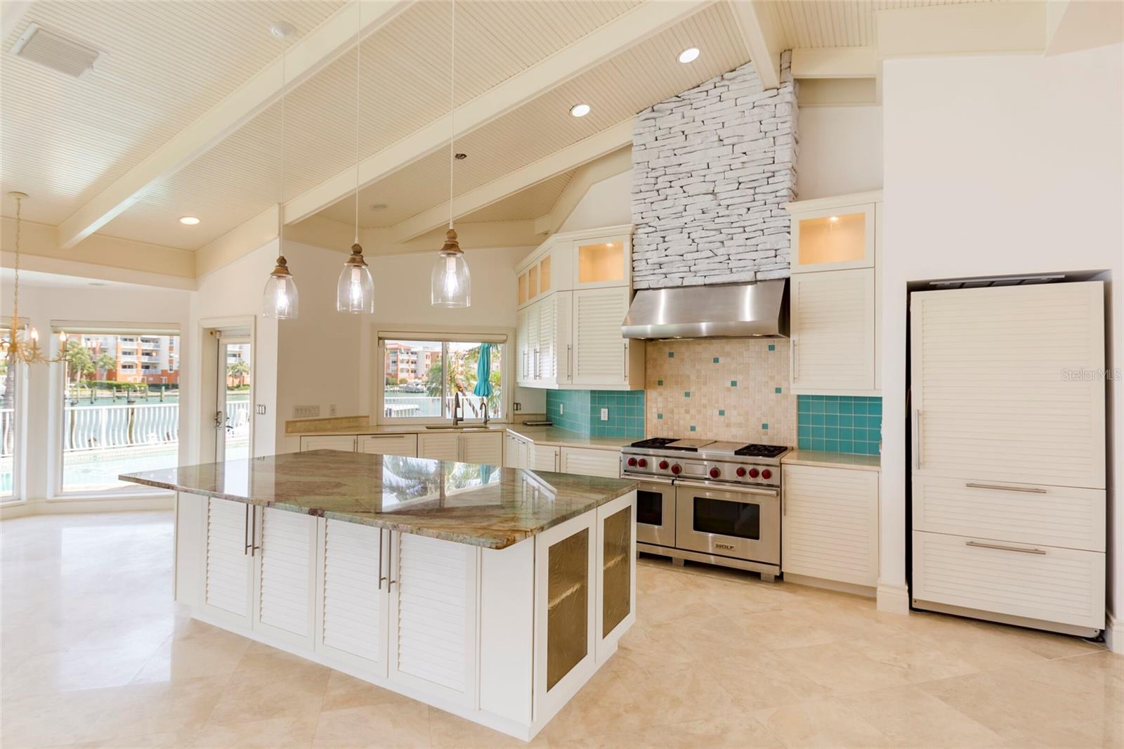 TIERRA VERDE UNIT 1 4TH REP - Residential