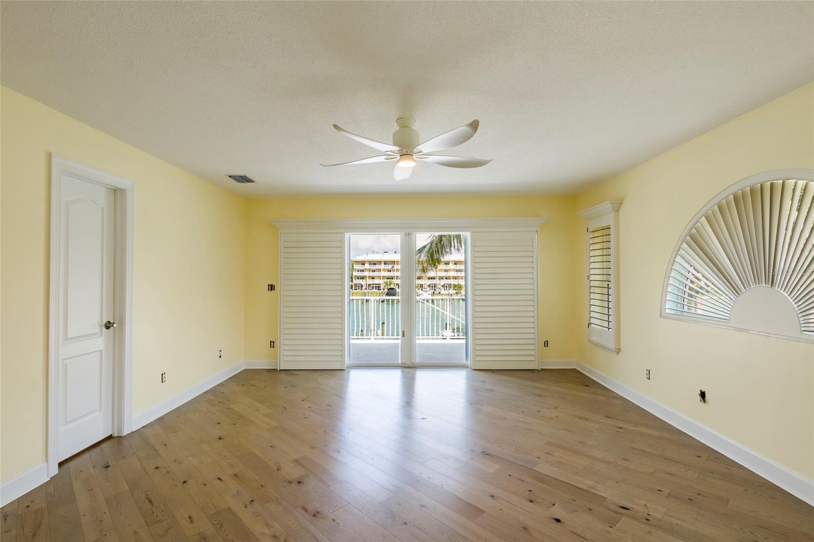 TIERRA VERDE UNIT 1 4TH REP - Residential