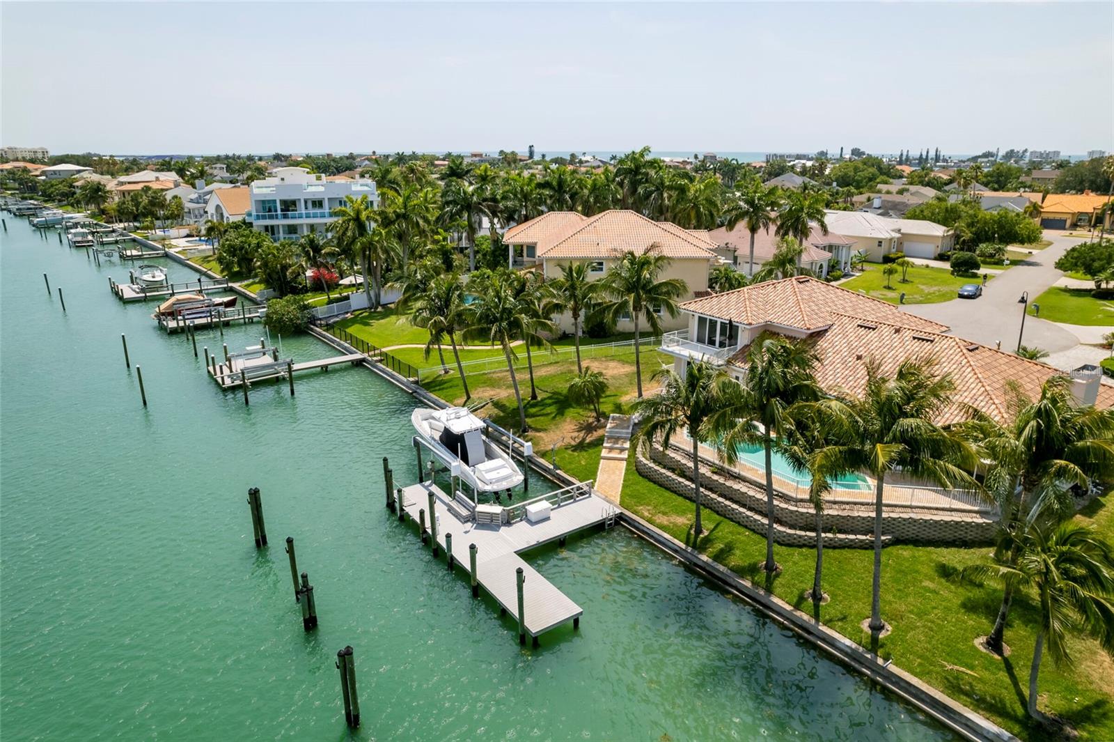 TIERRA VERDE UNIT 1 4TH REP - Residential