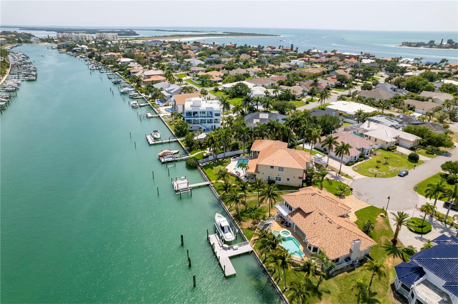 TIERRA VERDE UNIT 1 4TH REP - Residential