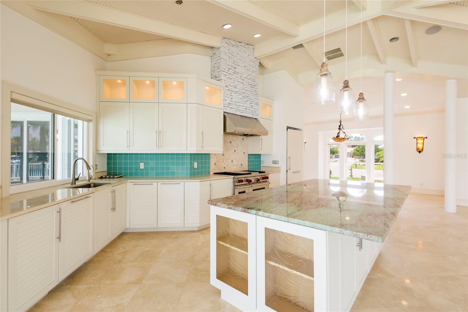 TIERRA VERDE UNIT 1 4TH REP - Residential