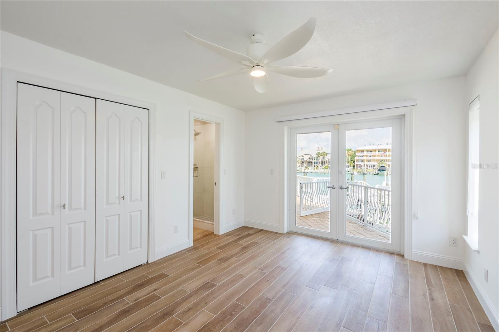 TIERRA VERDE UNIT 1 4TH REP - Residential