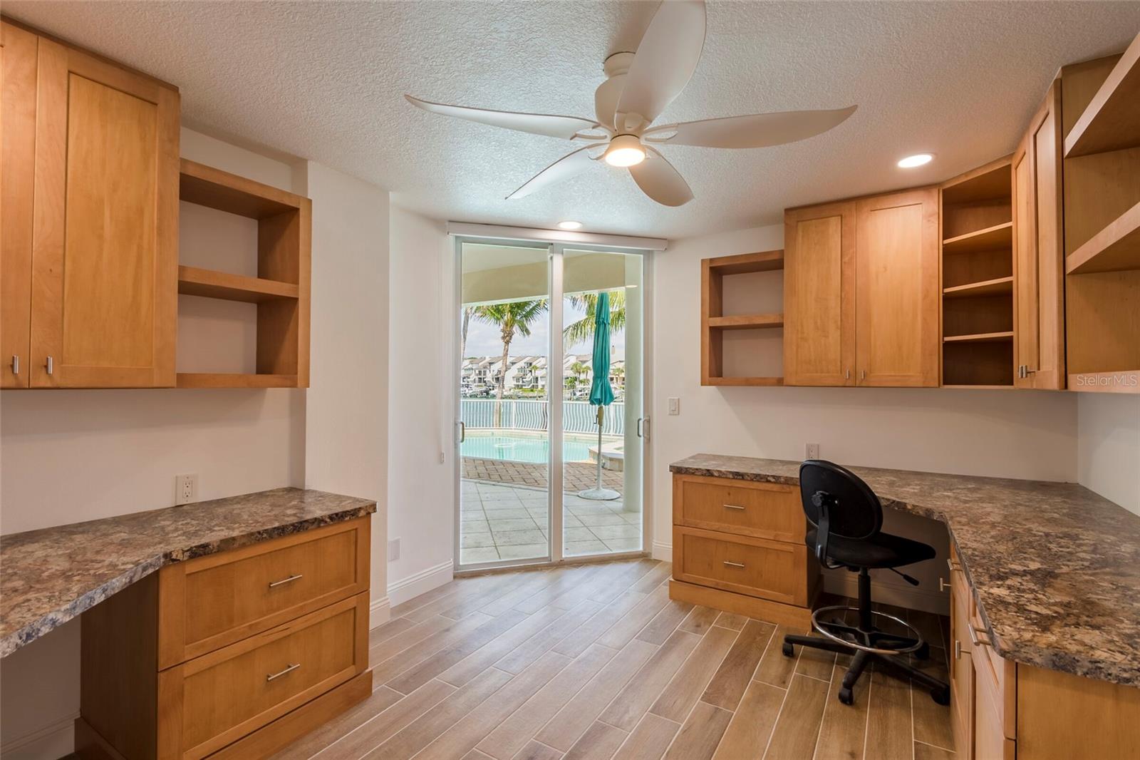 TIERRA VERDE UNIT 1 4TH REP - Residential