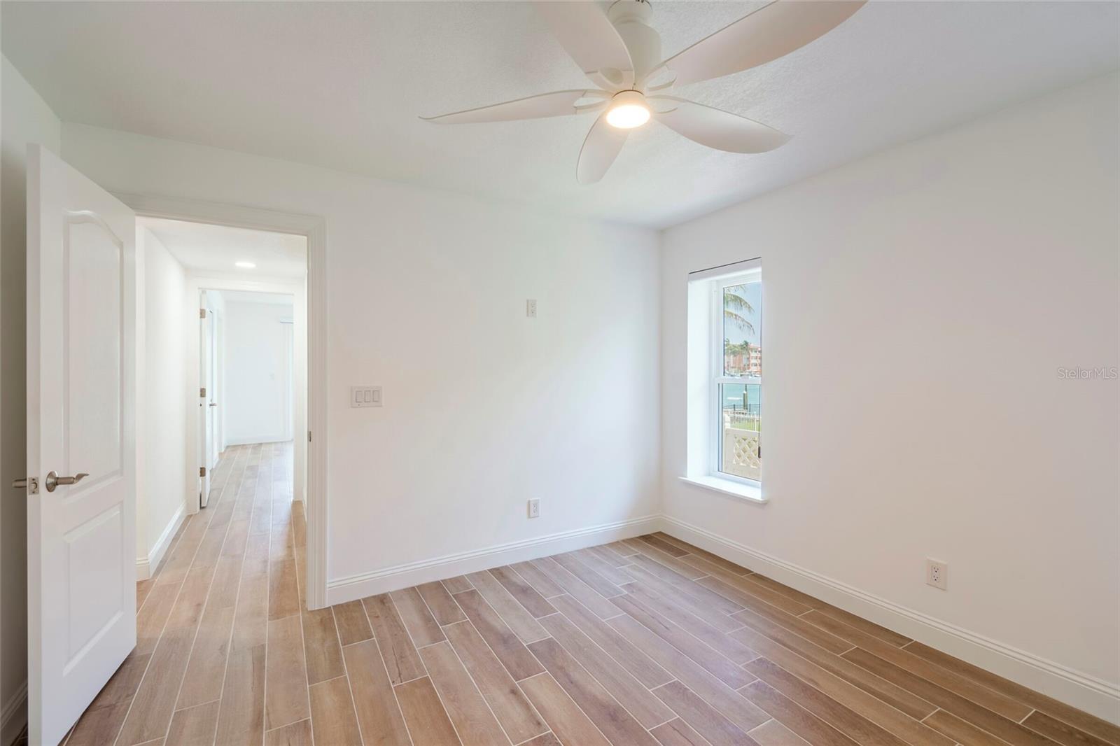 TIERRA VERDE UNIT 1 4TH REP - Residential