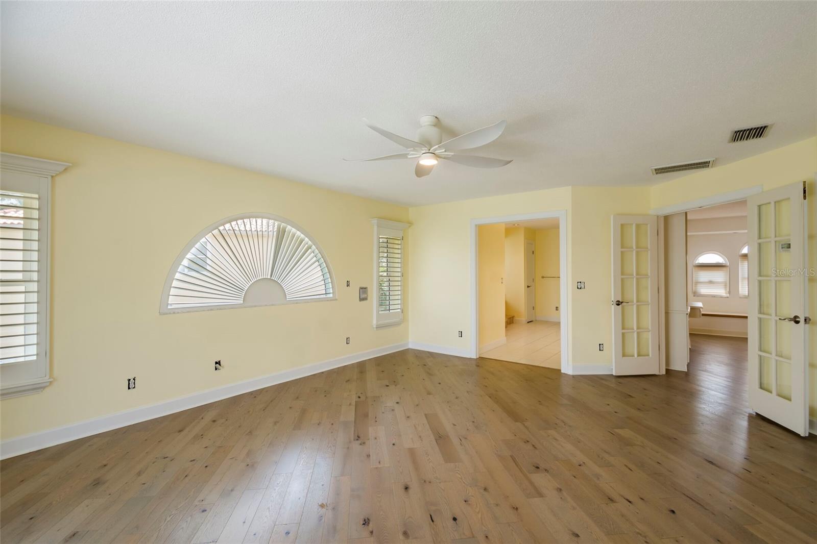 TIERRA VERDE UNIT 1 4TH REP - Residential