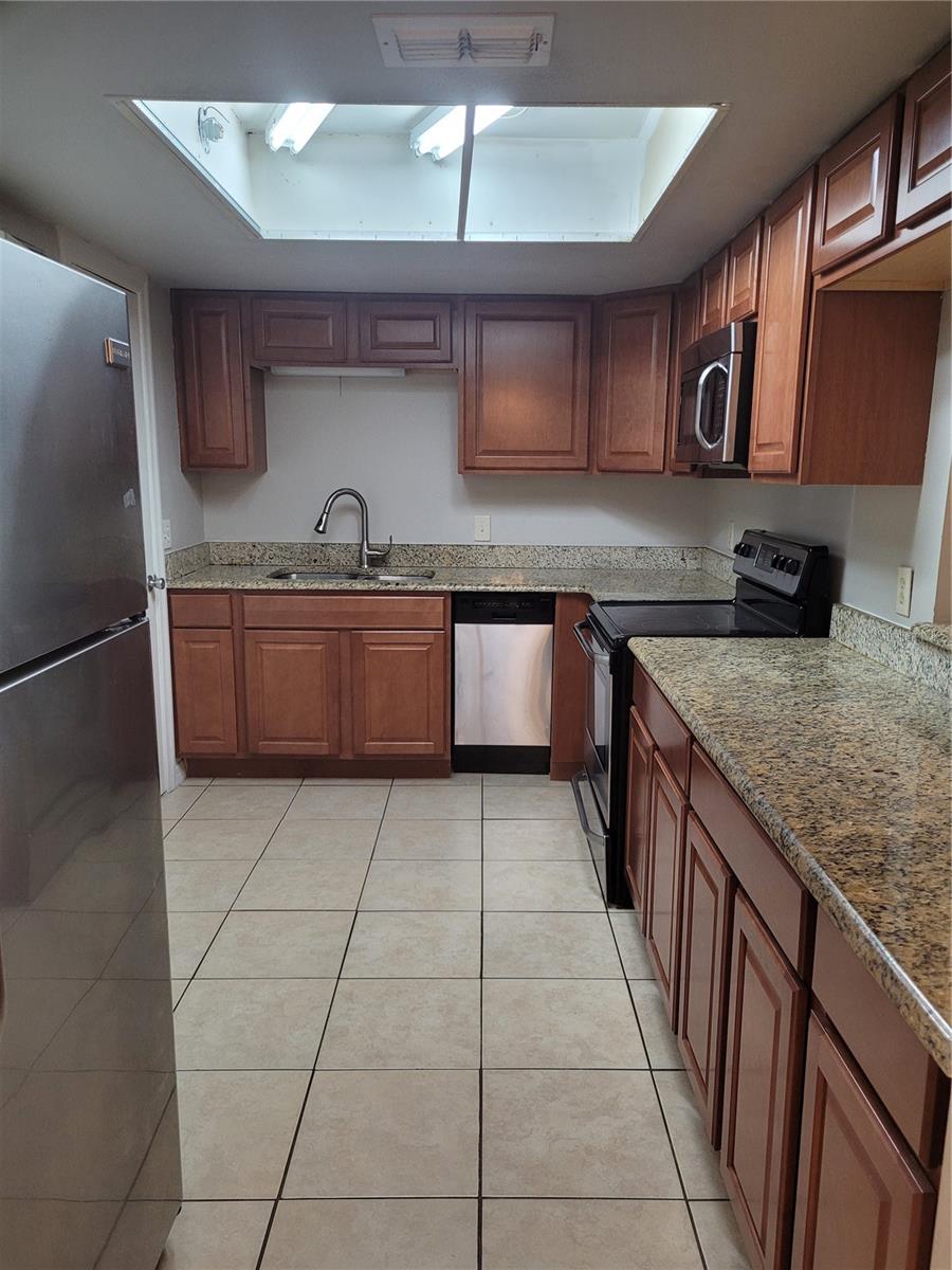 2417 BARLEY CLUB DRIVE 5