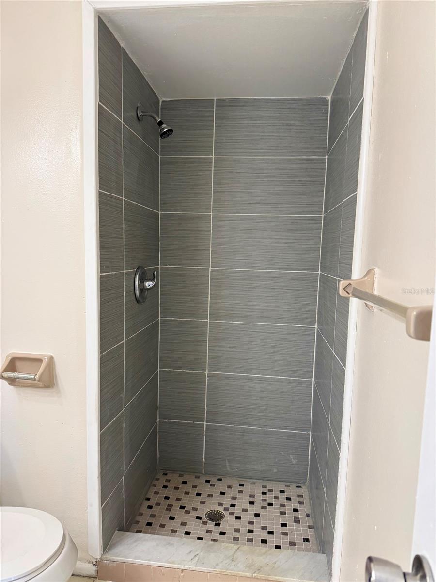 SUMMERSET - Residential