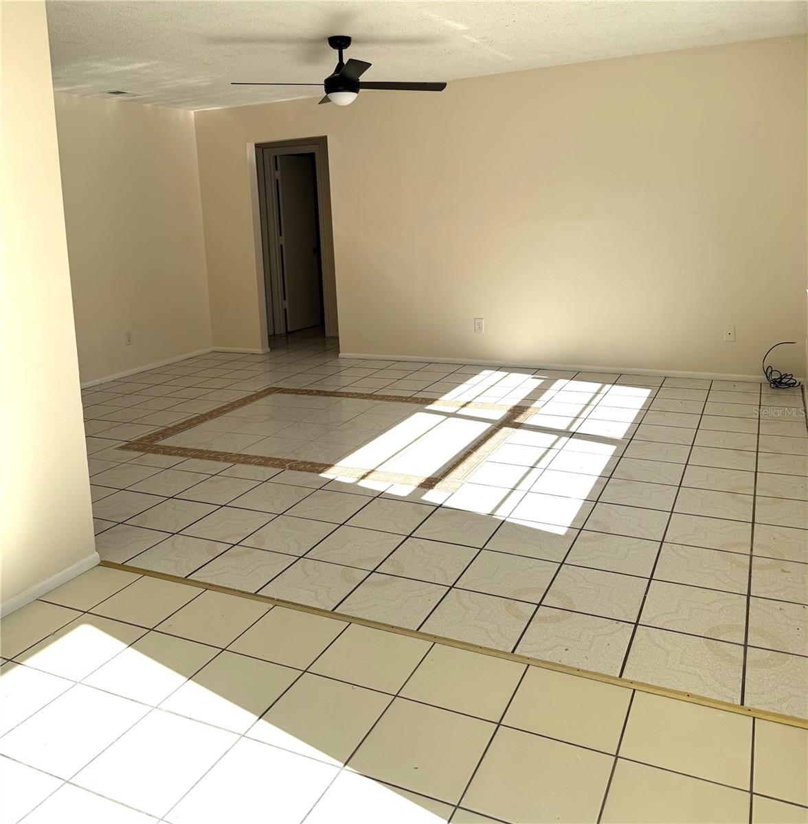 SUMMERSET - Residential