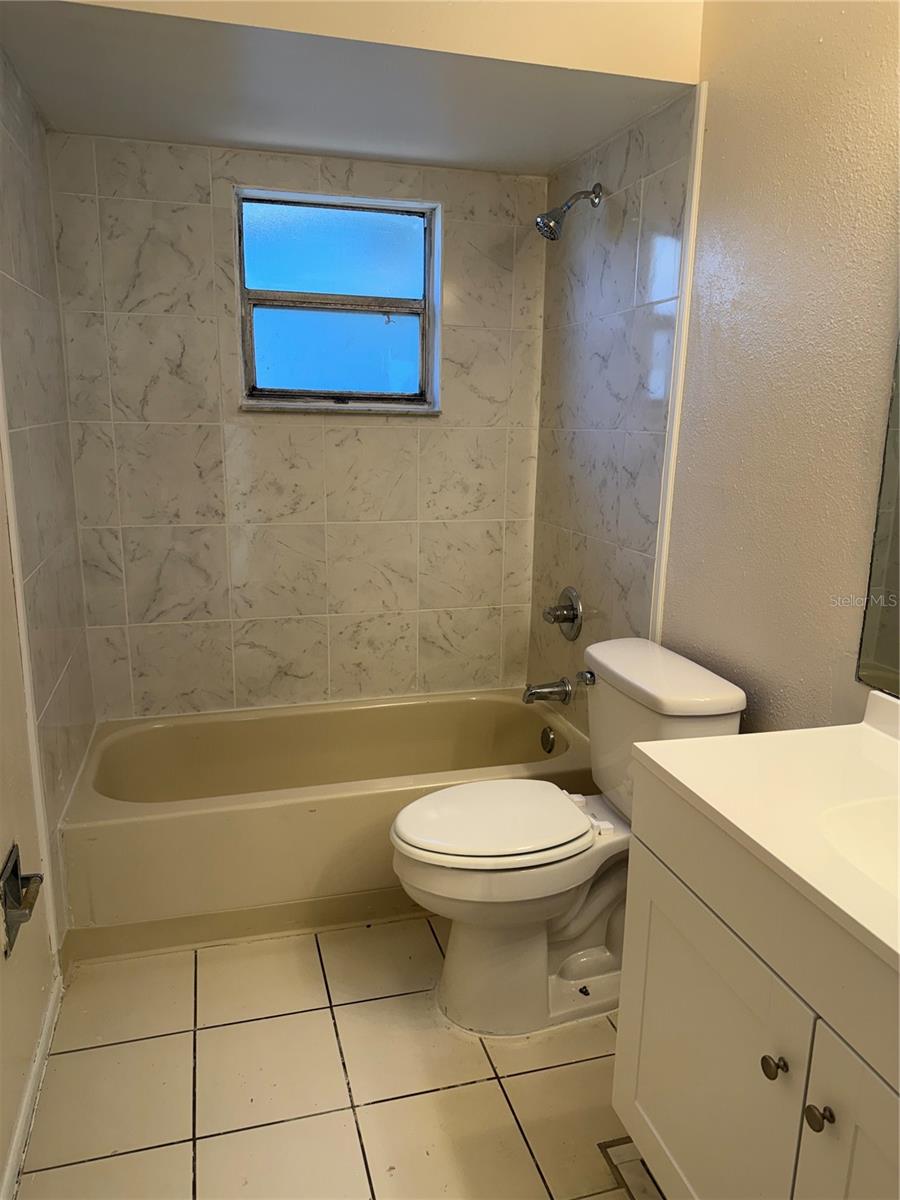 SUMMERSET - Residential