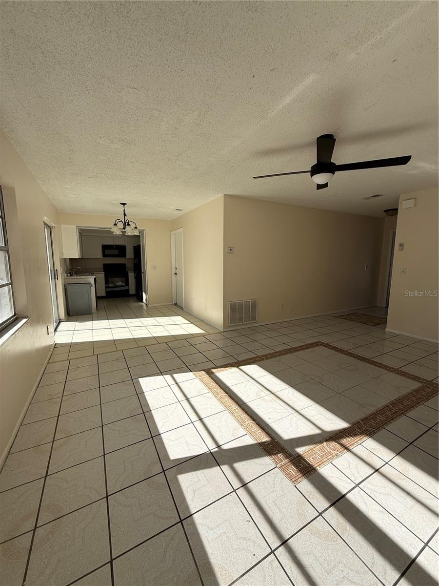 SUMMERSET - Residential