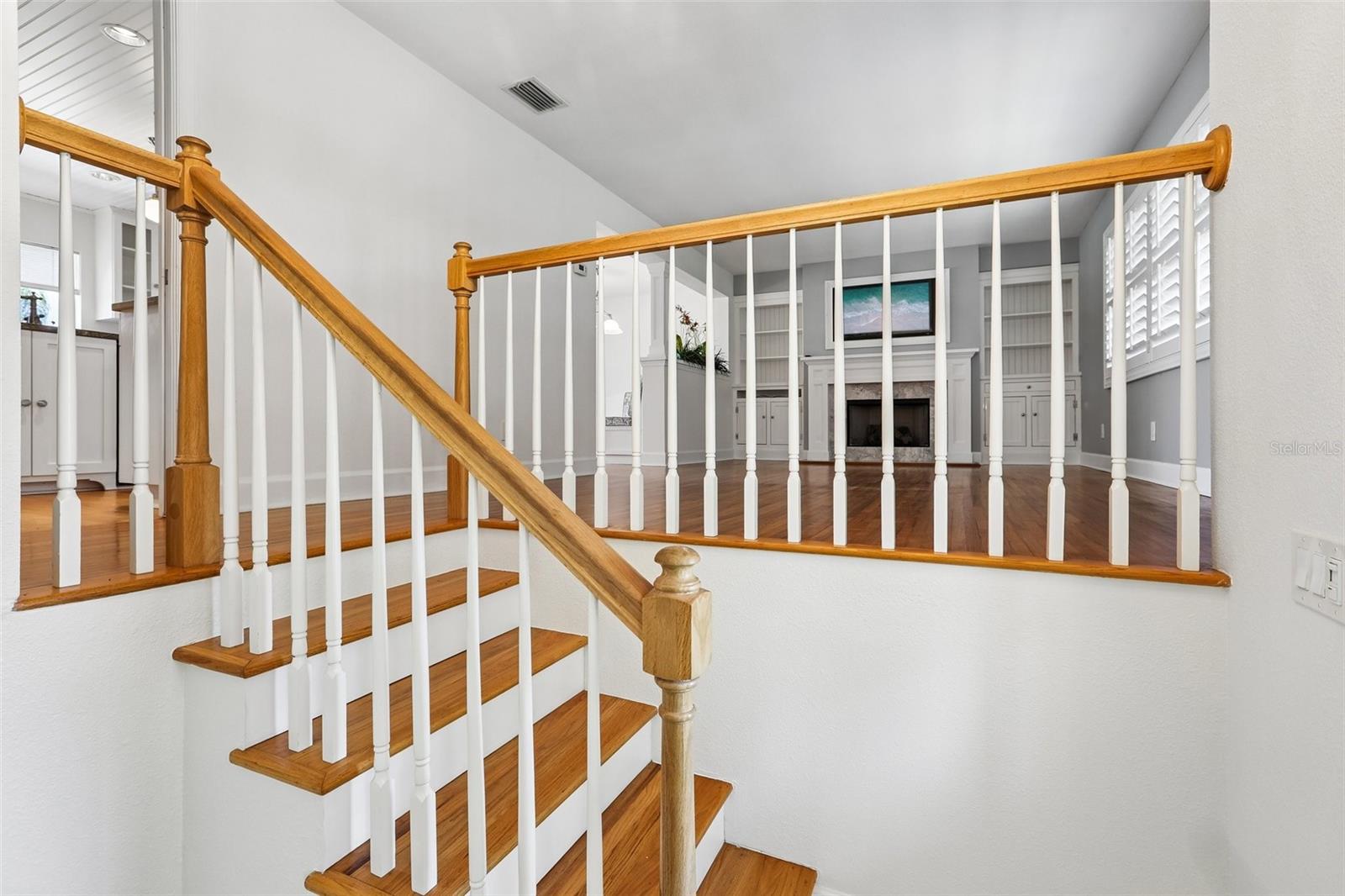 SEMINOLE LAKE GOLF & - Residential