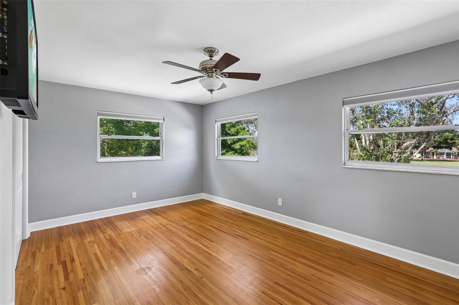 SEMINOLE LAKE GOLF & - Residential