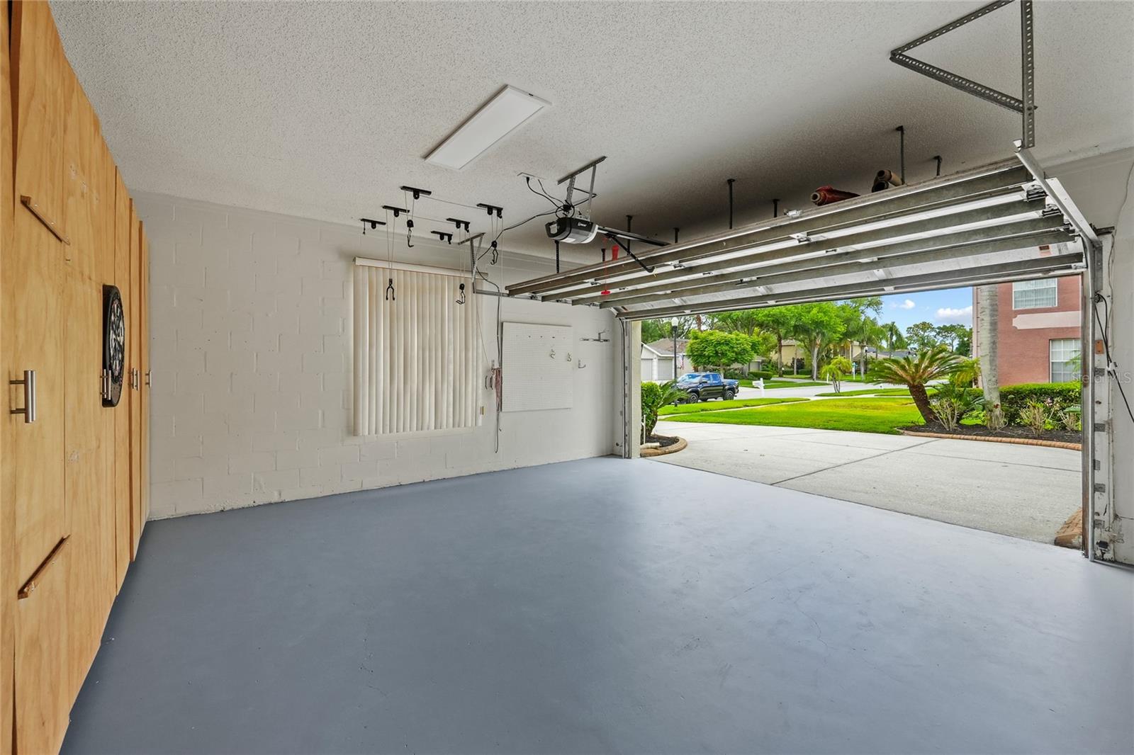 WINDSOR PARK AT THE EAGLES - Residential