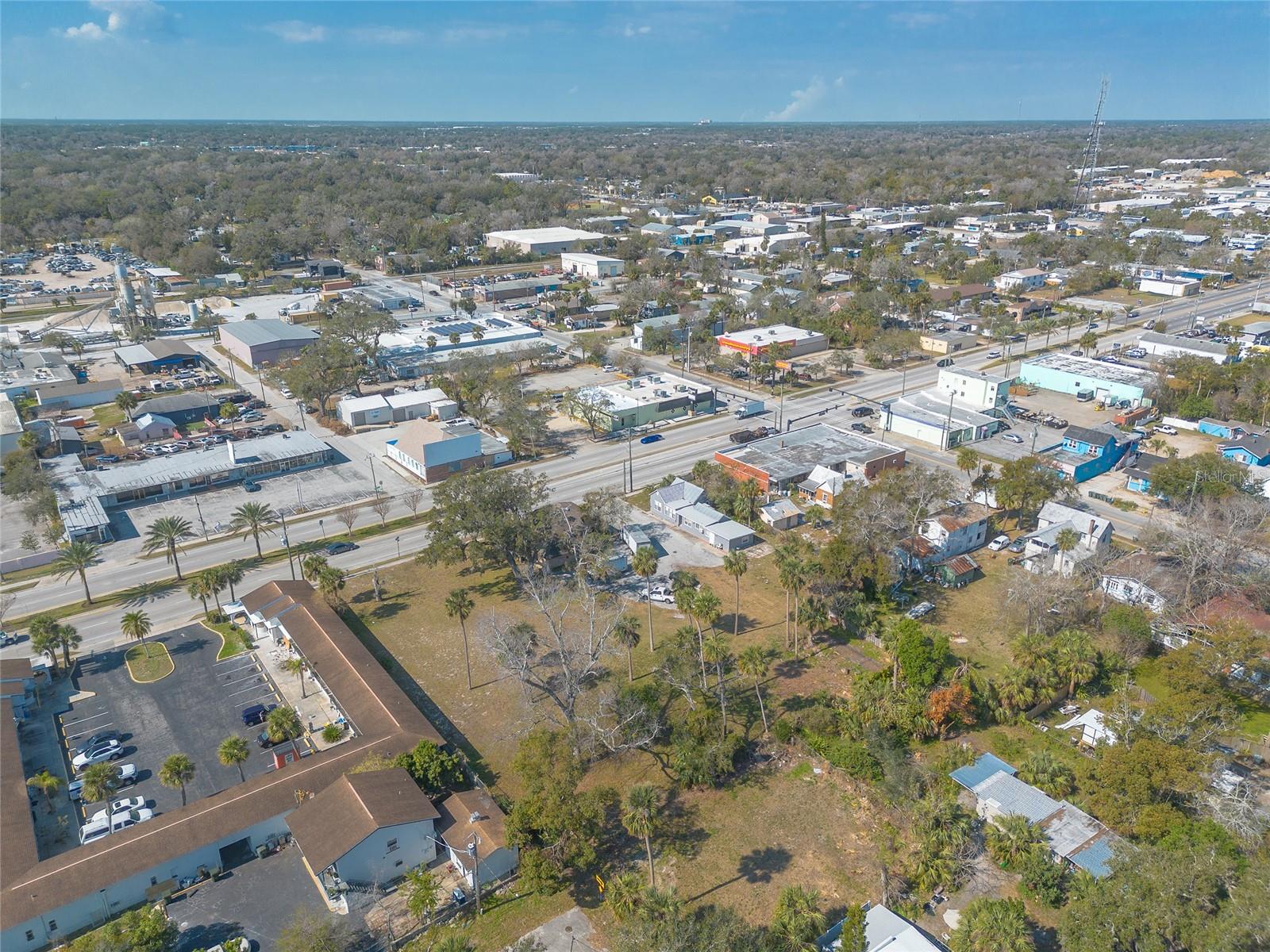 KINGSTON - Commercial Sale
