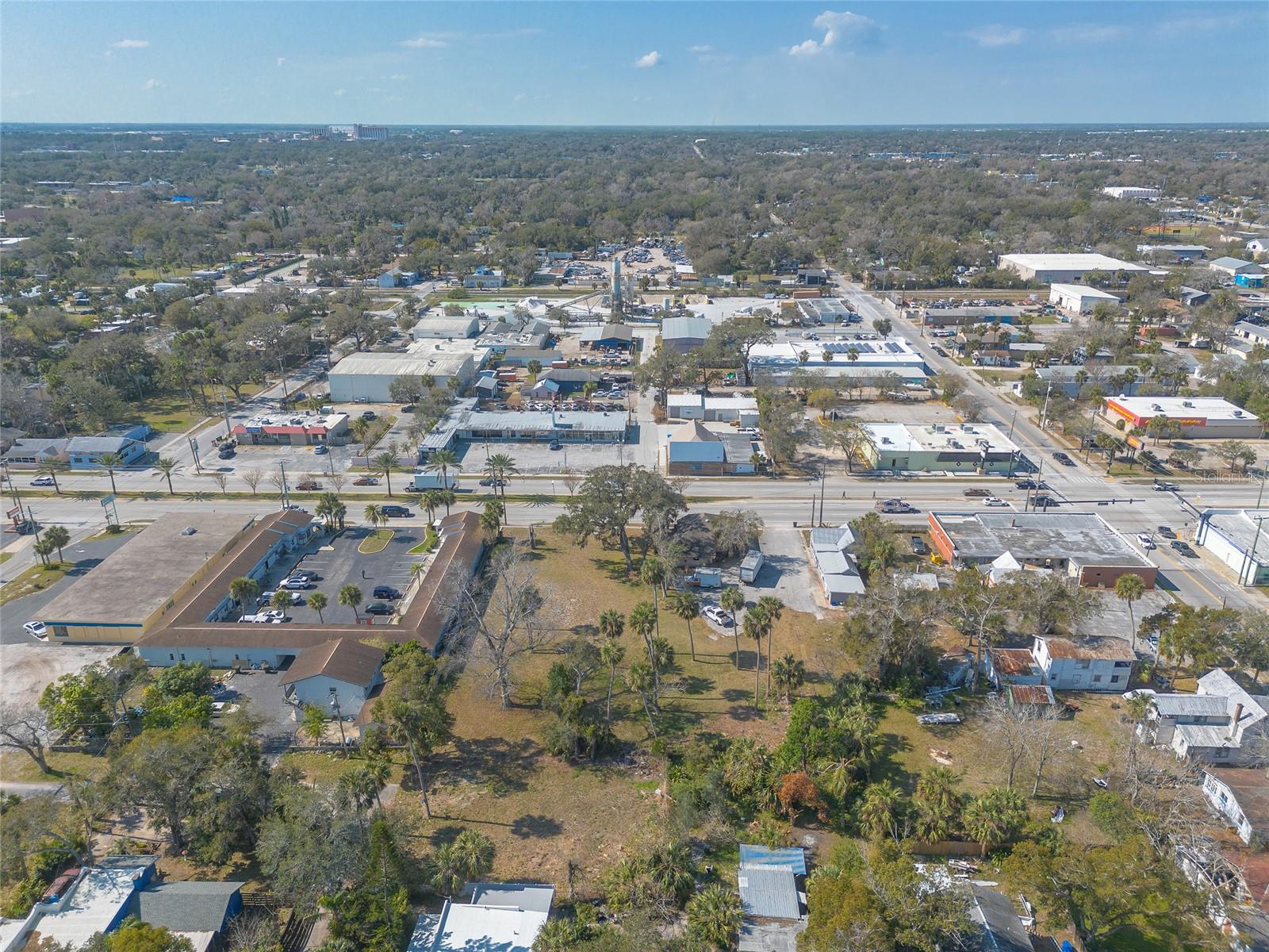 KINGSTON - Commercial Sale