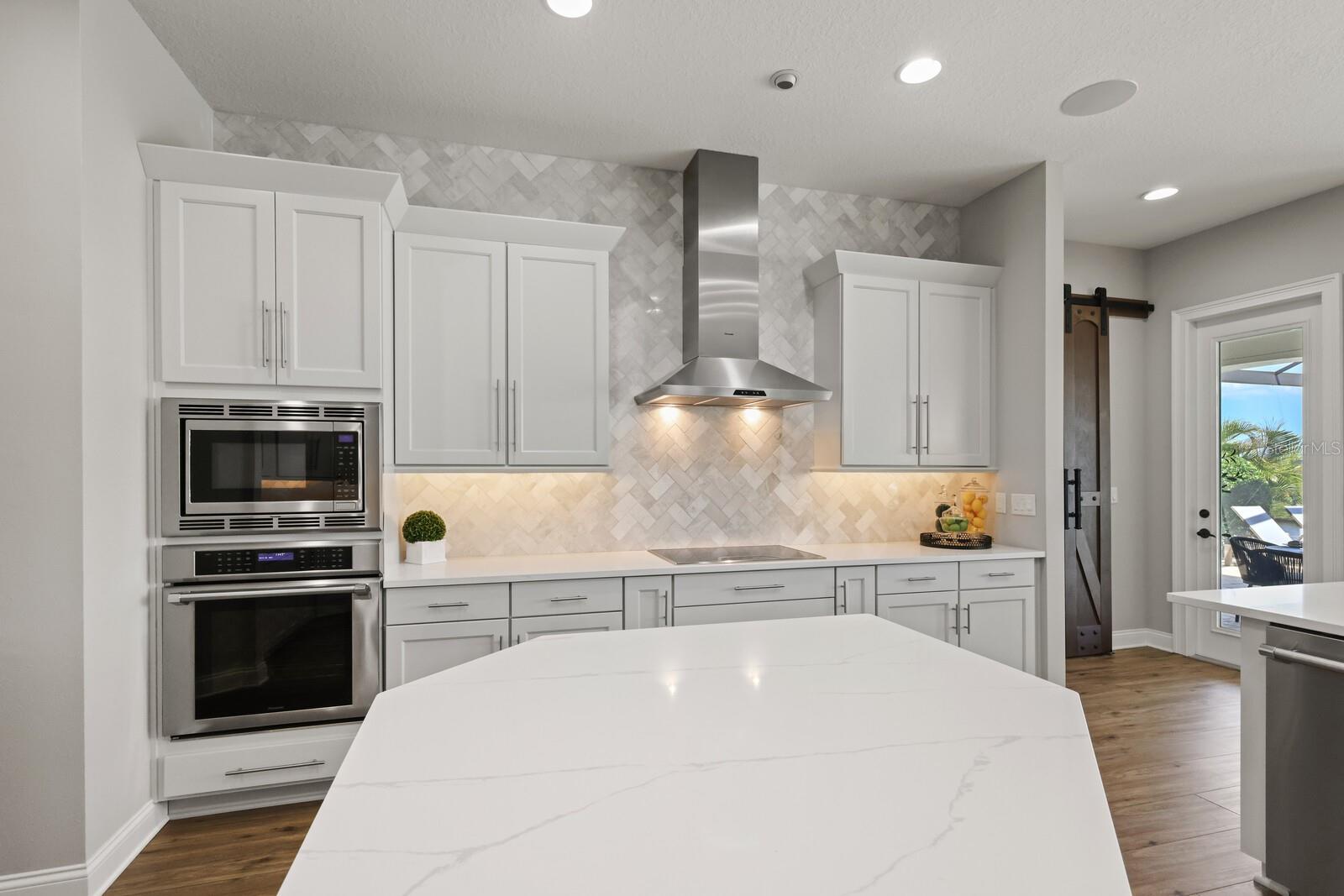 ISLANDS ON THE MANATEE RIVER - Residential