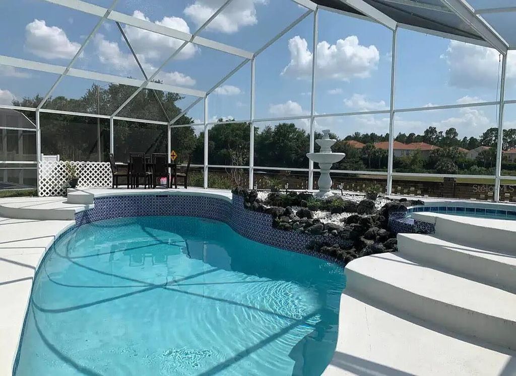 Photo of 2916 Dickens Circle, Kissimmee, FL 34747 (MLS # O6383792)