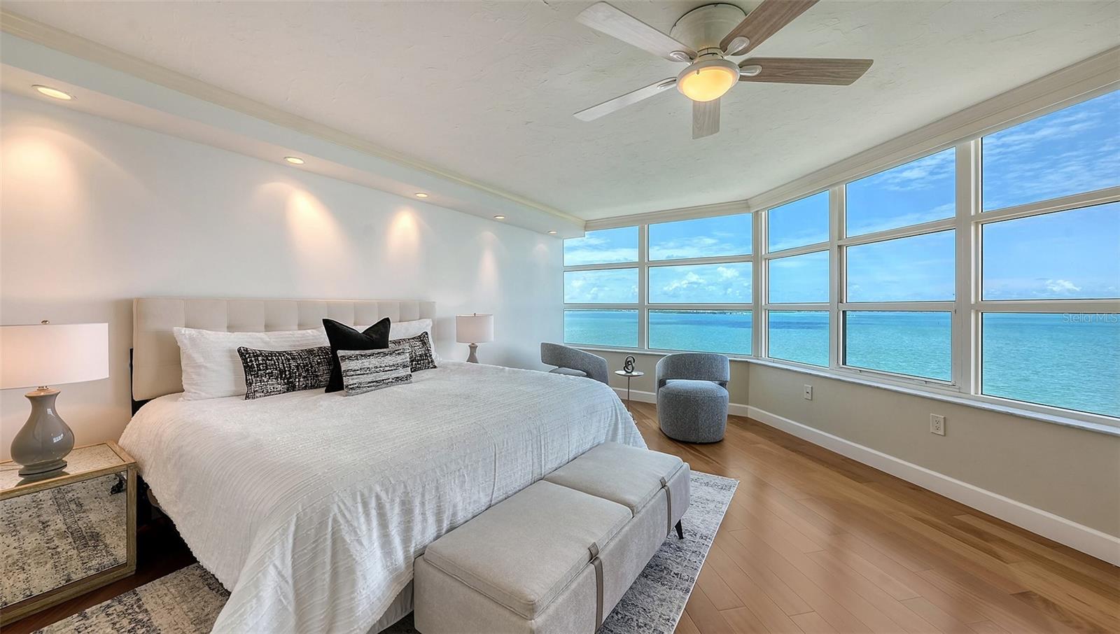 CONDO ON THE BAY TOWER II - Residential