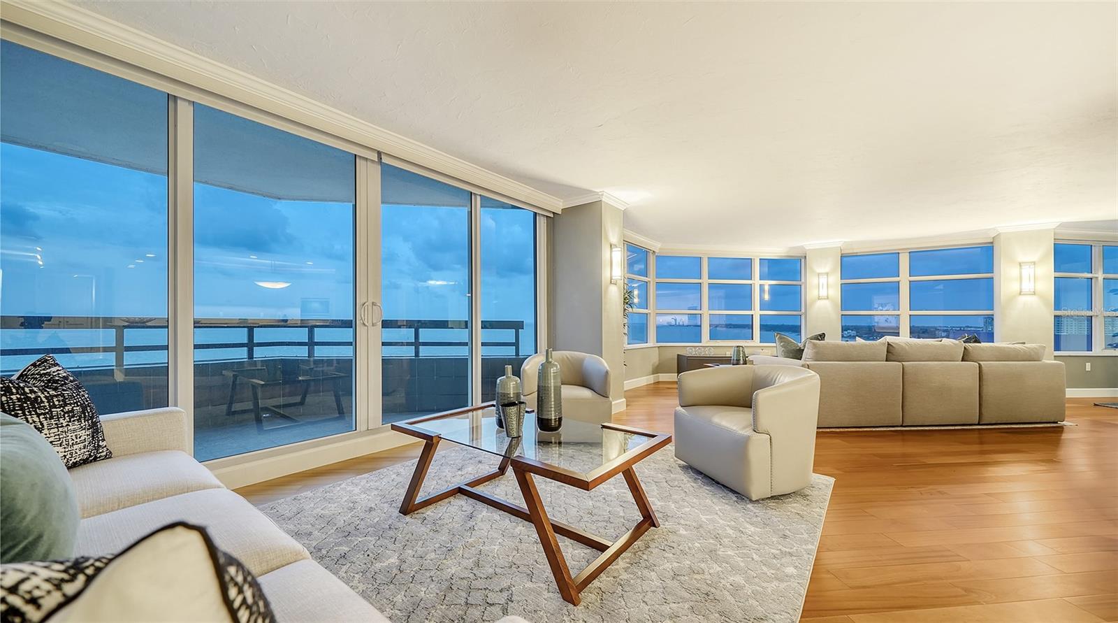 CONDO ON THE BAY TOWER II - Residential