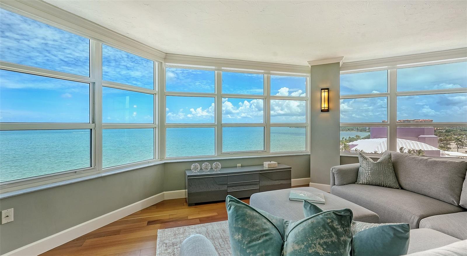 CONDO ON THE BAY TOWER II - Residential