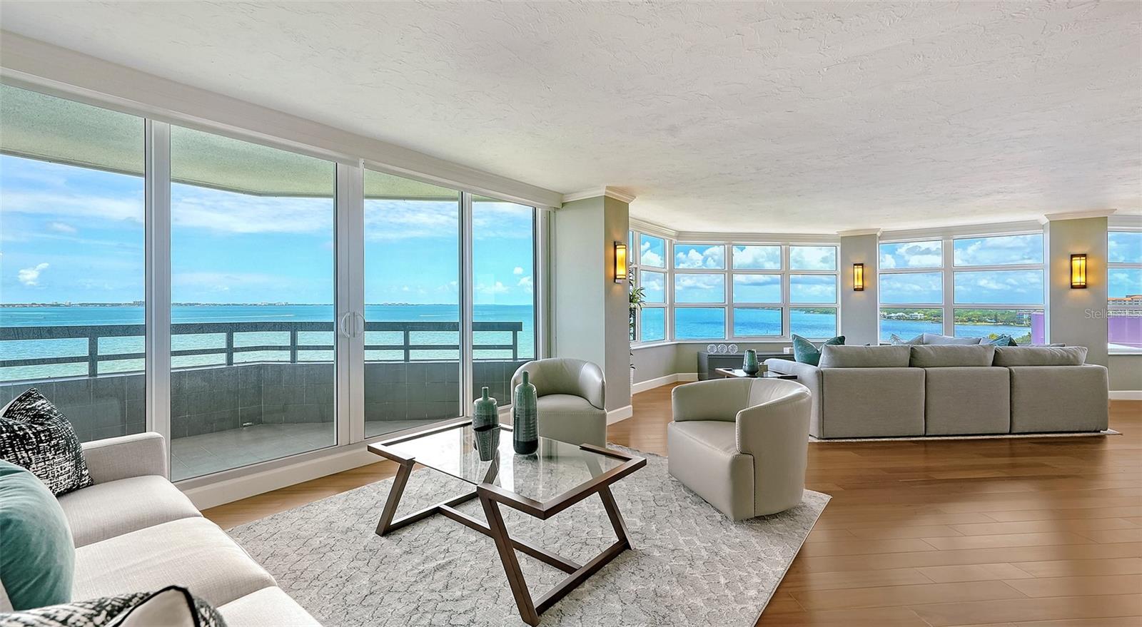 CONDO ON THE BAY TOWER II - Residential