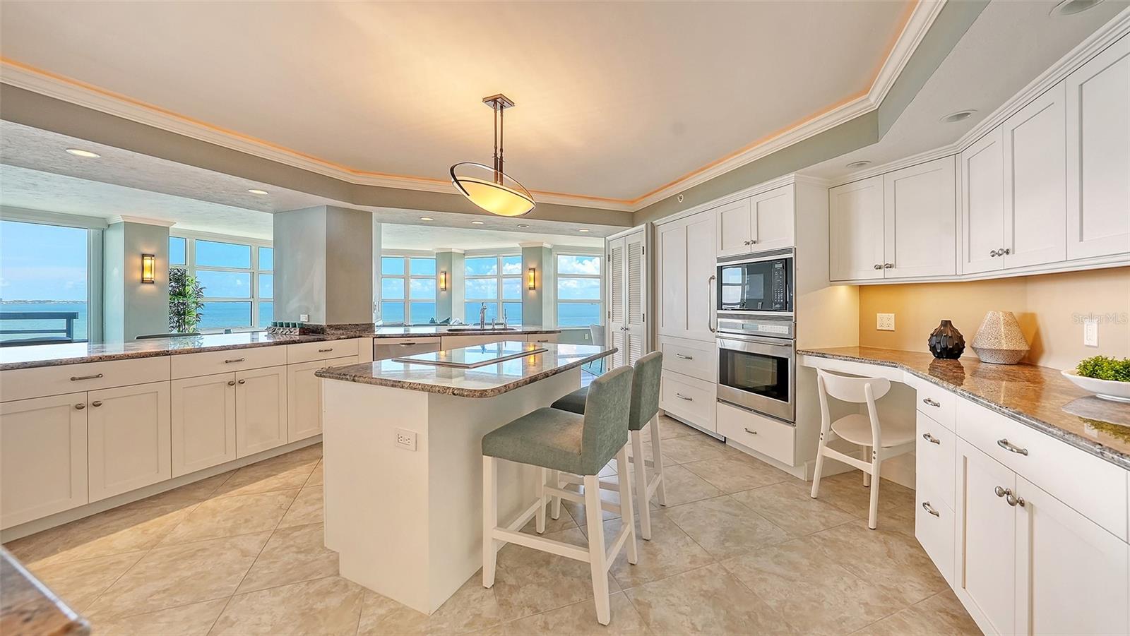 CONDO ON THE BAY TOWER II - Residential