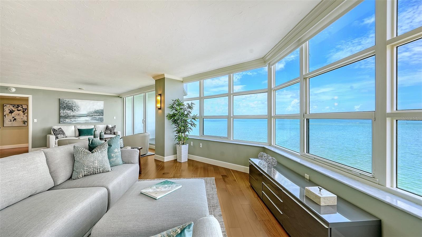 CONDO ON THE BAY TOWER II - Residential