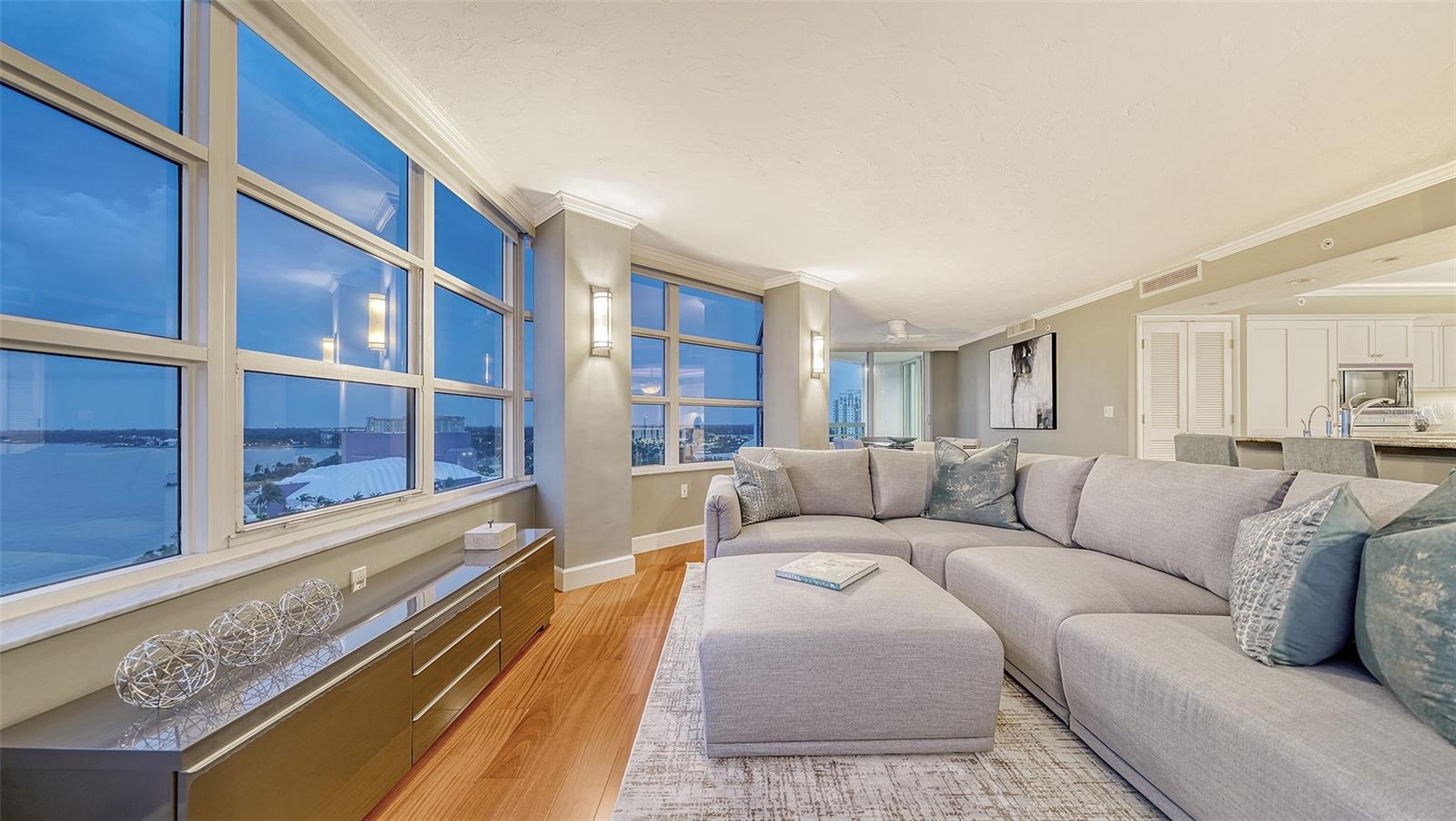 CONDO ON THE BAY TOWER II - Residential