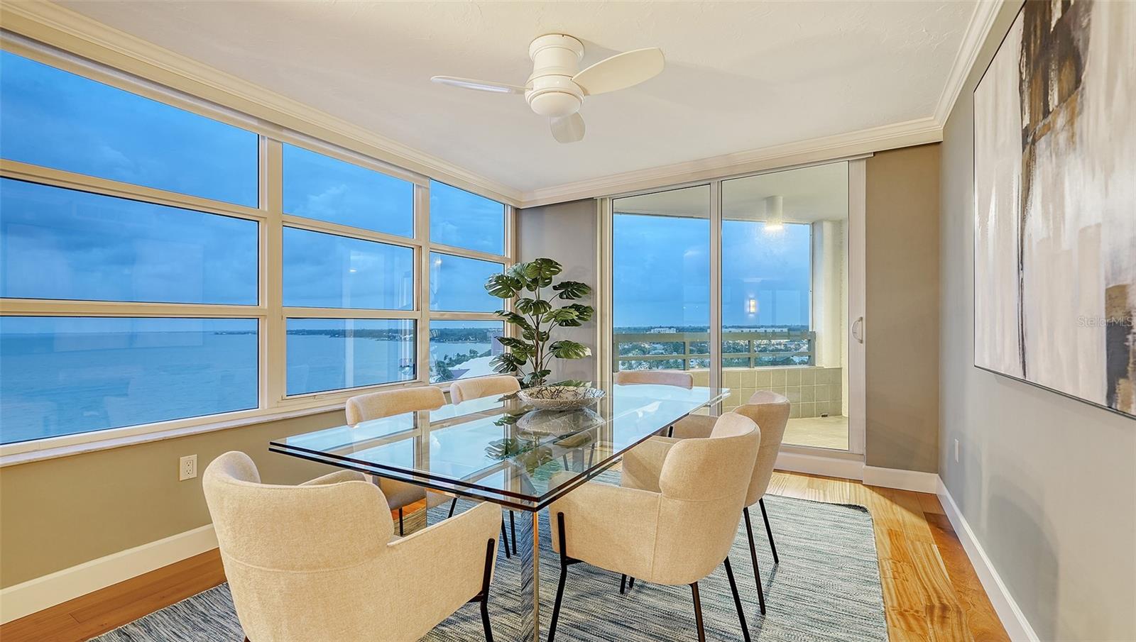 CONDO ON THE BAY TOWER II - Residential