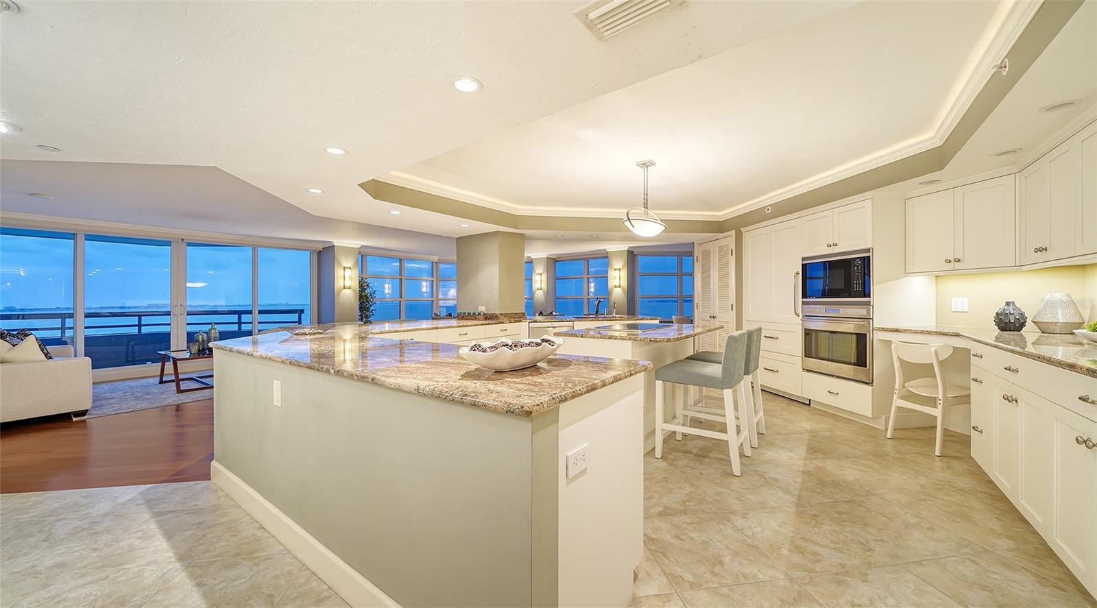 CONDO ON THE BAY TOWER II - Residential