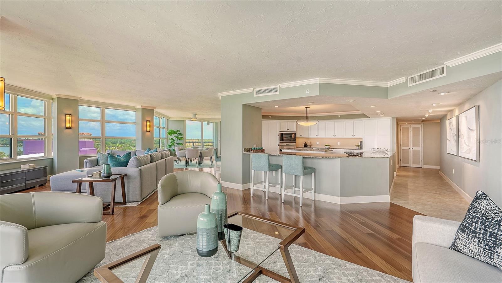 CONDO ON THE BAY TOWER II - Residential