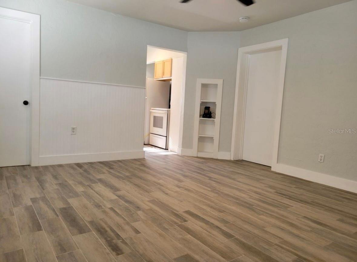 ROUSLYNN - Residential Income