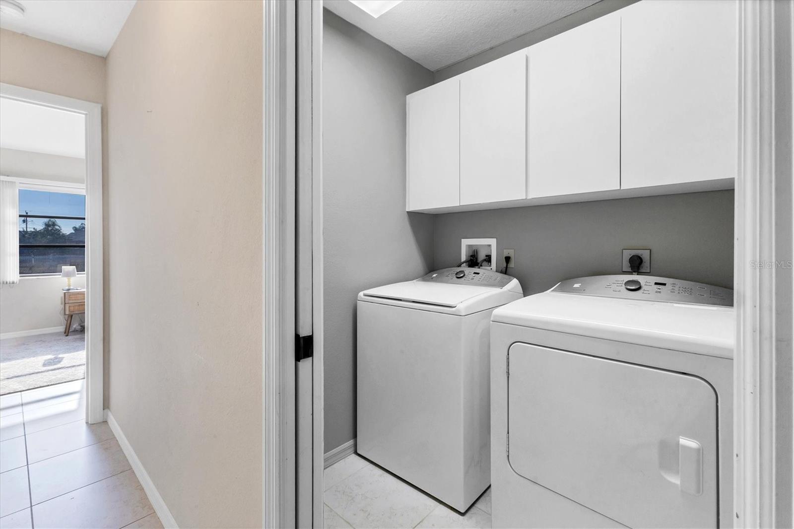 ROTONDA WEST PEBBLE BEACH - Residential