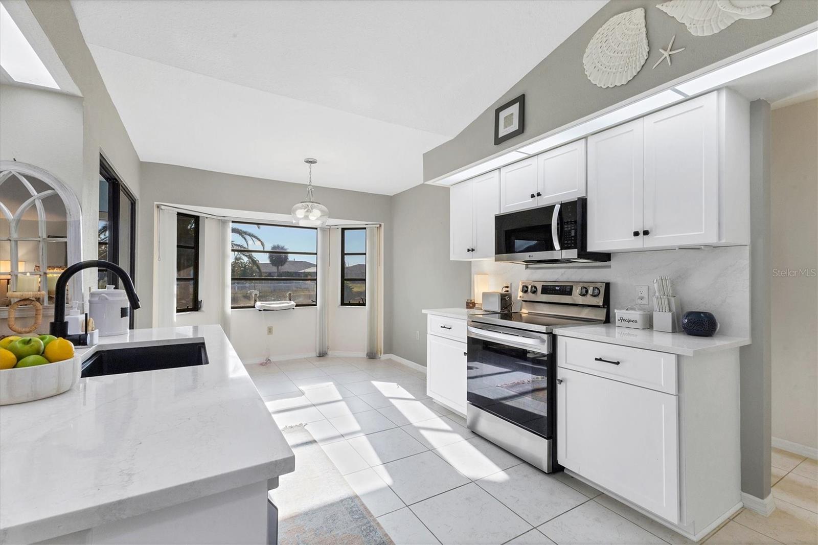 ROTONDA WEST PEBBLE BEACH - Residential