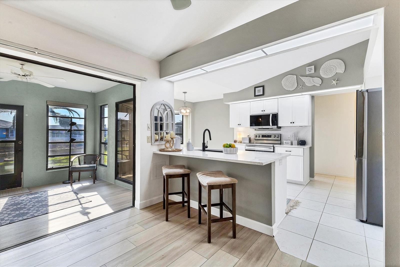 ROTONDA WEST PEBBLE BEACH - Residential