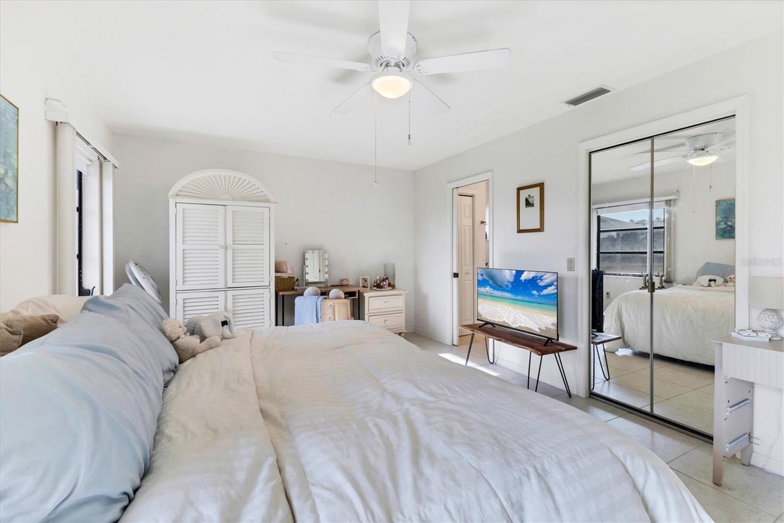 ROTONDA WEST PEBBLE BEACH - Residential