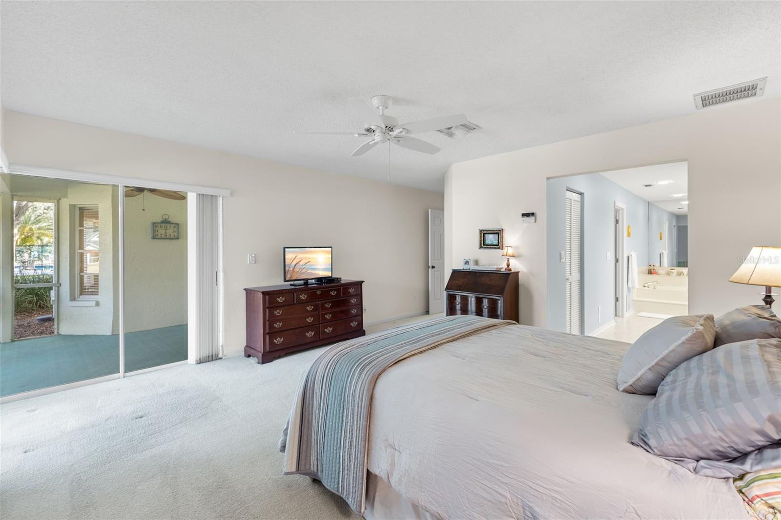 EAST LAKE WOODLANDS WOODRIDGE GREEN TWNHMS - Residential