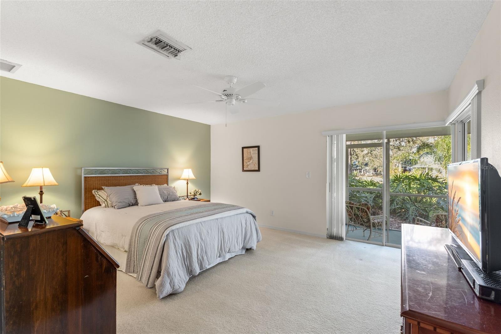 EAST LAKE WOODLANDS WOODRIDGE GREEN TWNHMS - Residential