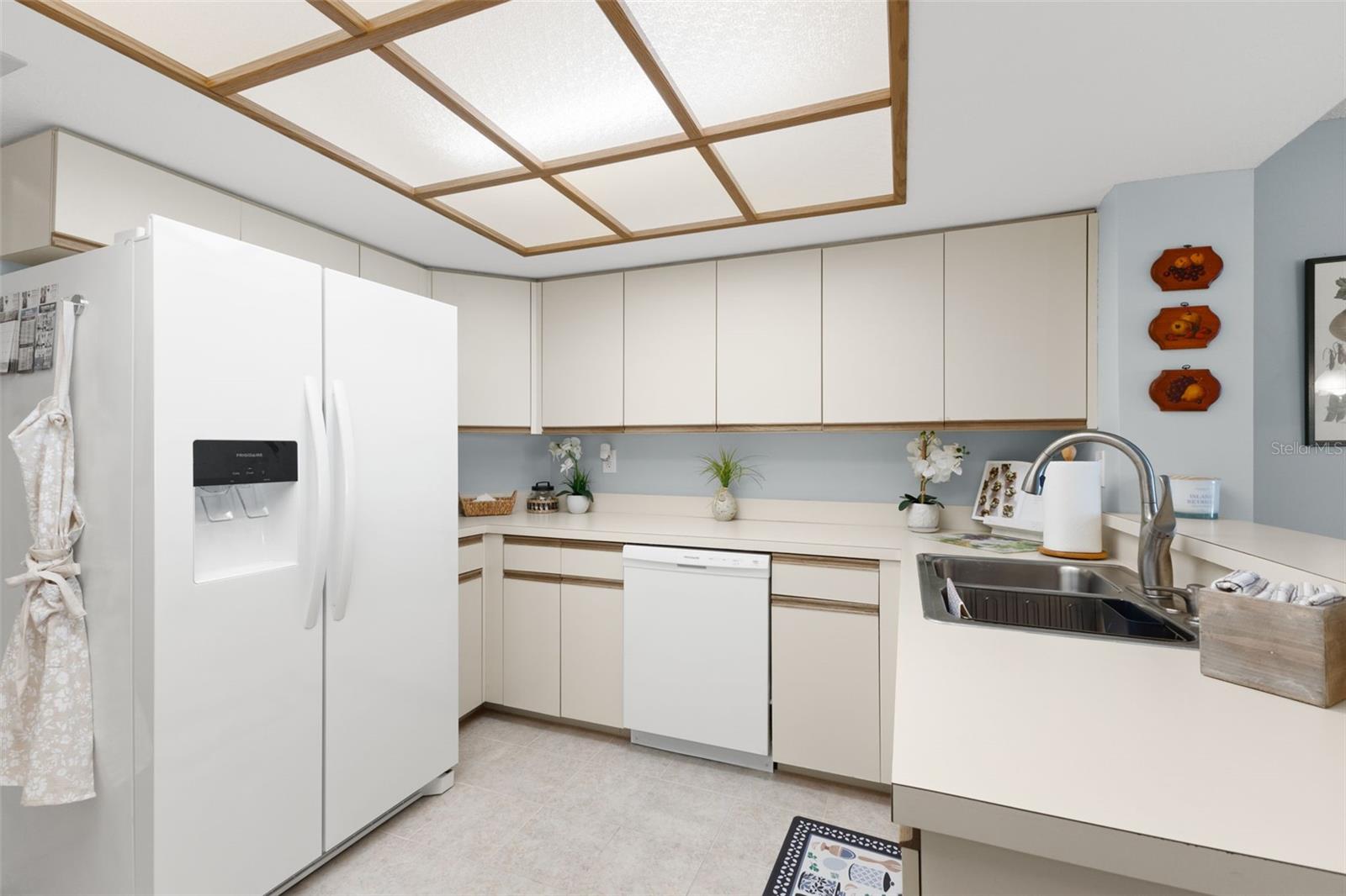 EAST LAKE WOODLANDS WOODRIDGE GREEN TWNHMS - Residential