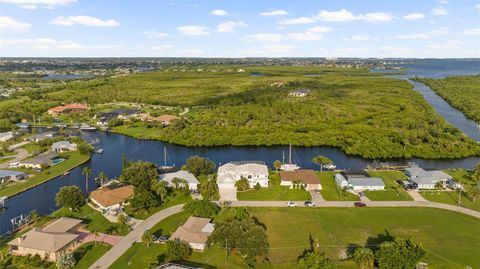 A home in PORT CHARLOTTE