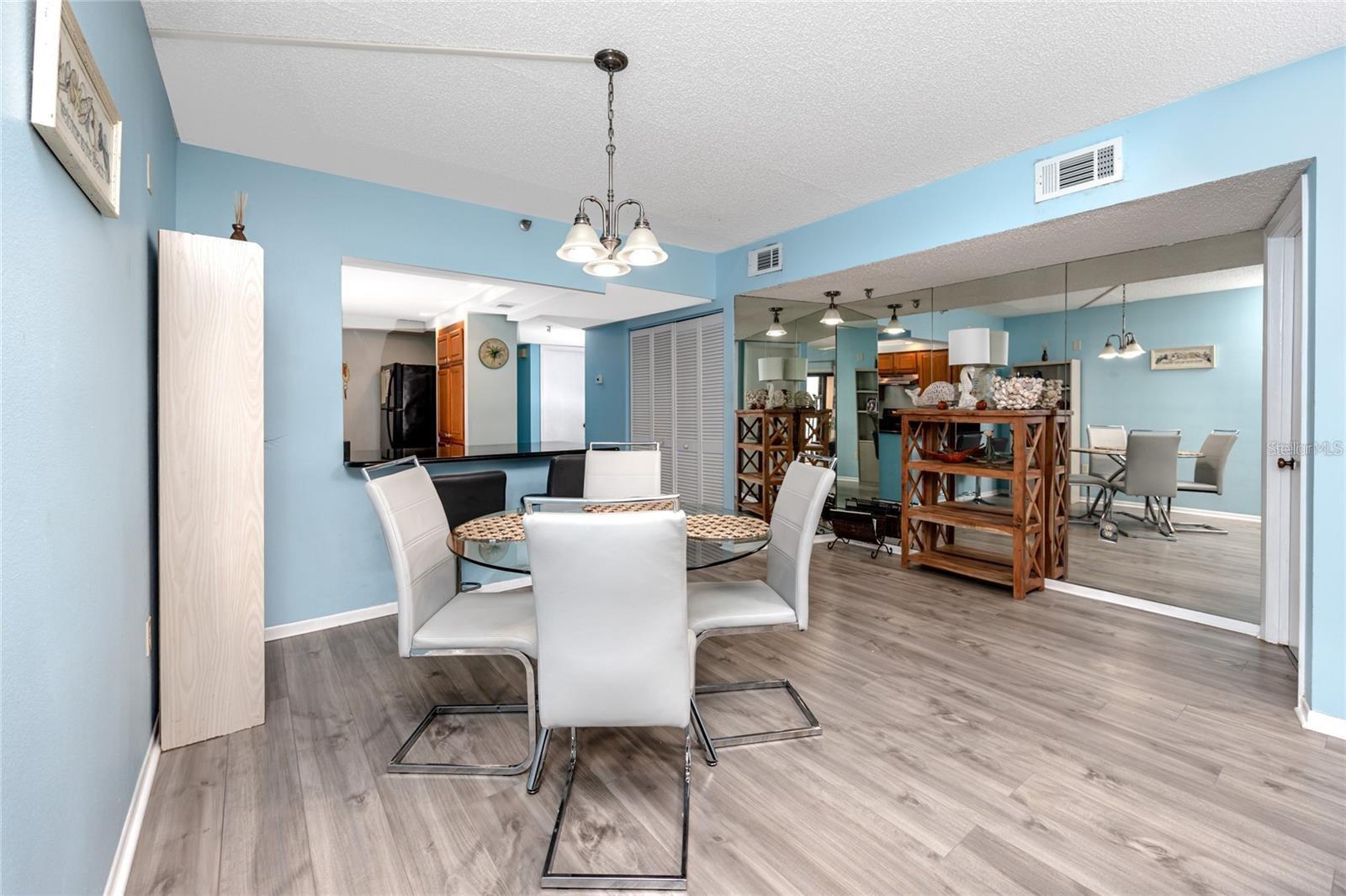 VILLA MADEIRA CONDO - Residential