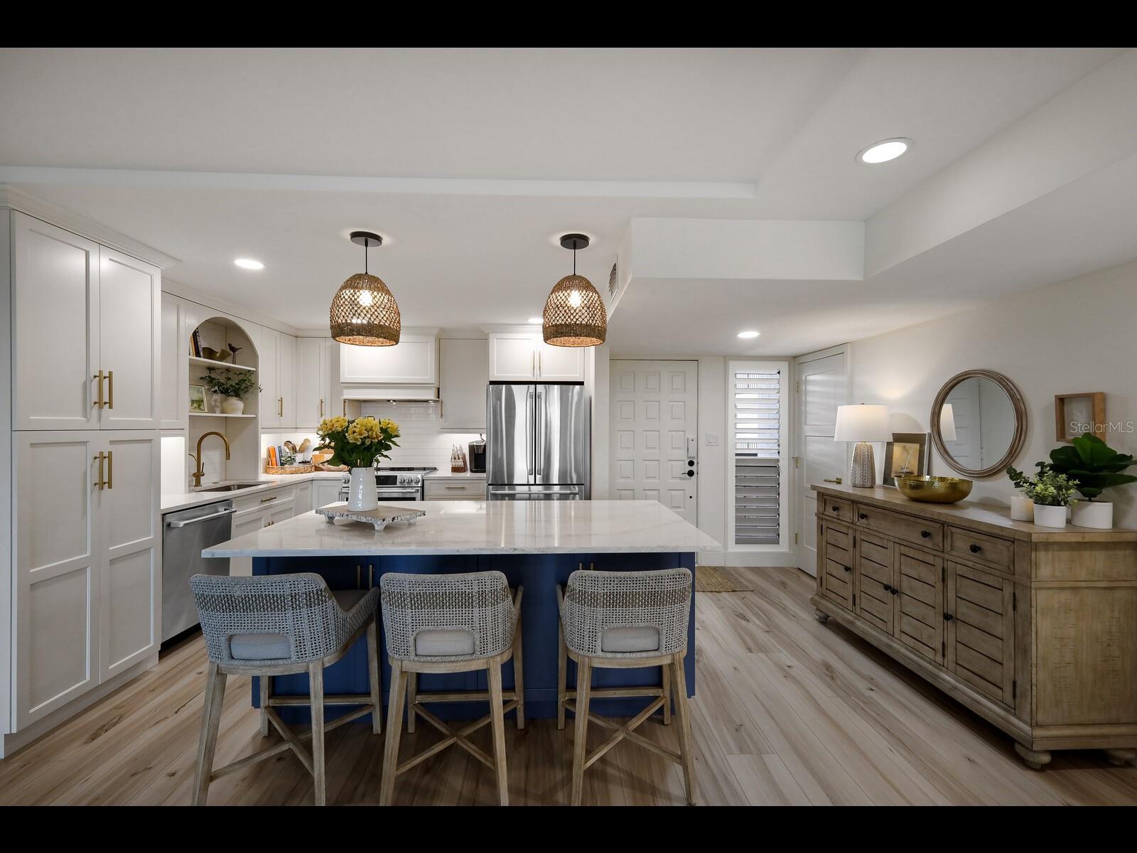 SEAPLACE II - Residential