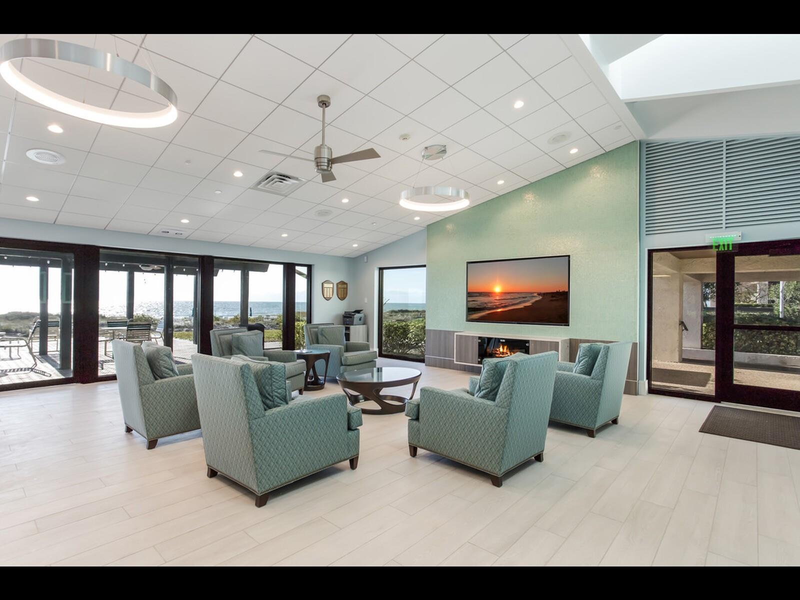 SEAPLACE II - Residential