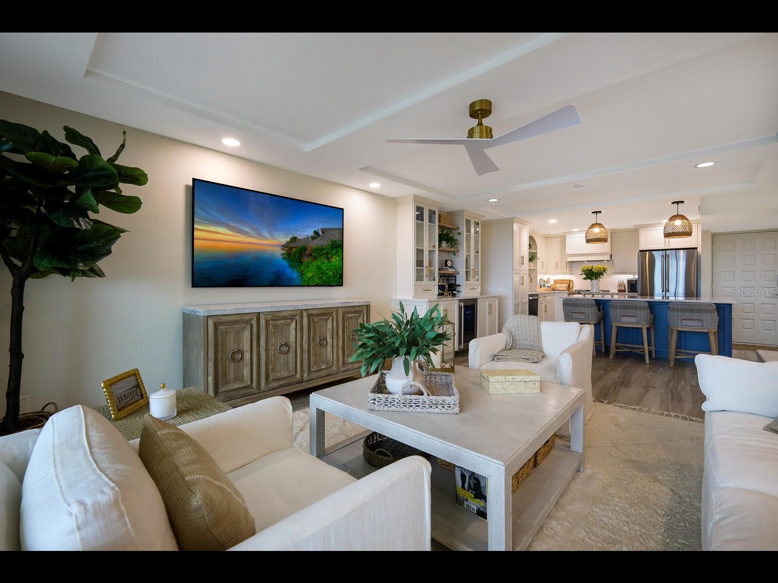 SEAPLACE II - Residential