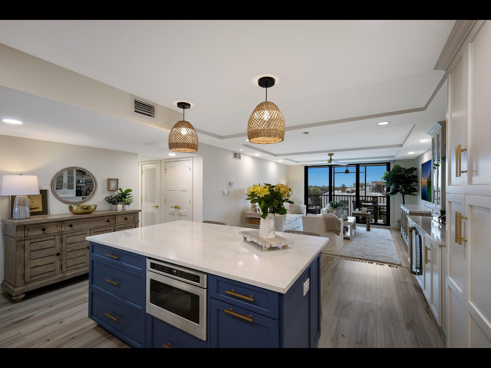 SEAPLACE II - Residential