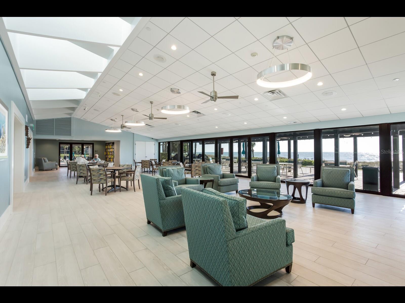 SEAPLACE II - Residential