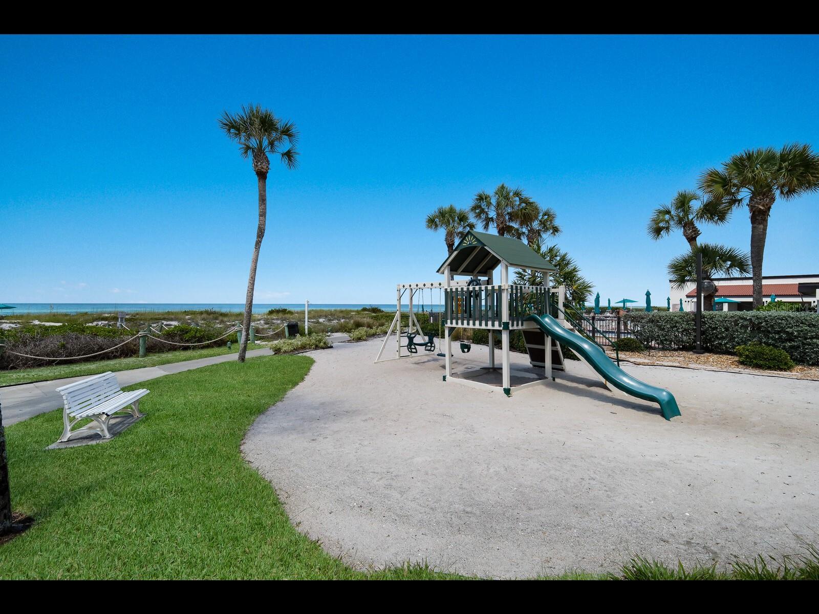 SEAPLACE II - Residential