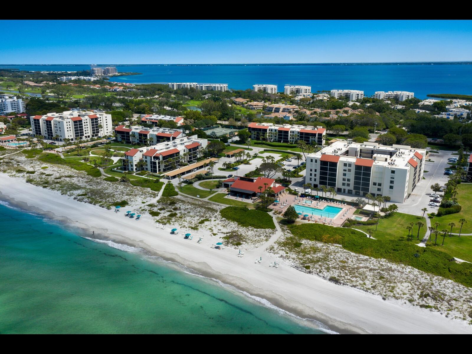 SEAPLACE II - Residential