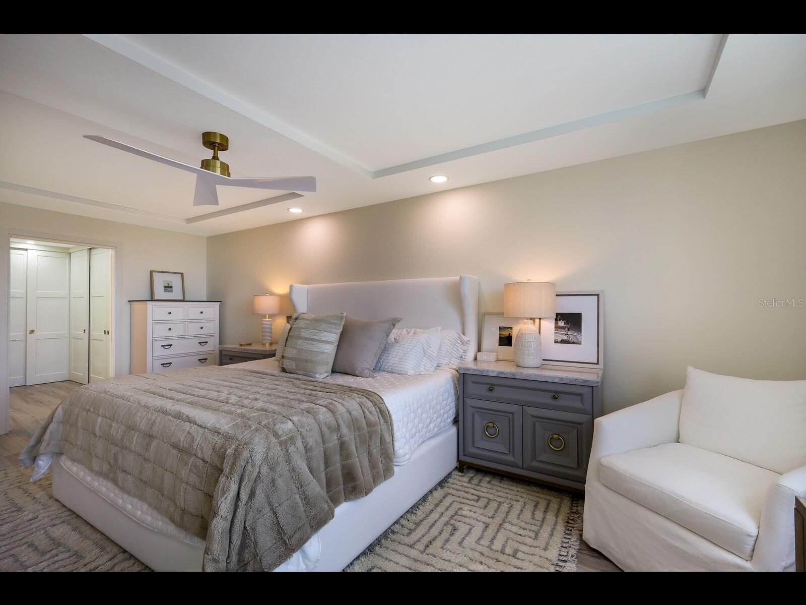 SEAPLACE II - Residential