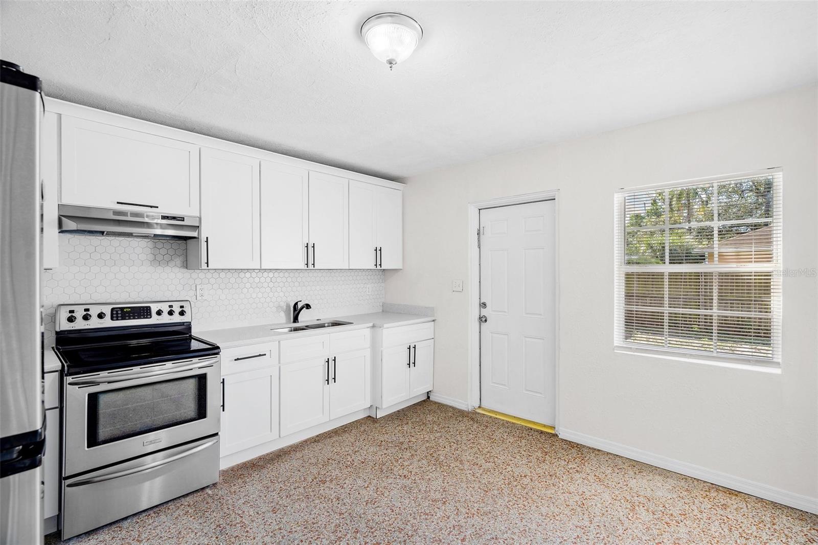 UNPLATTED - Residential Income